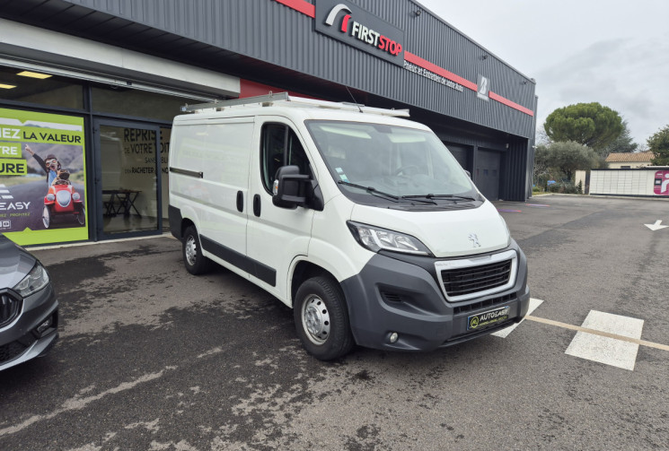 Peugeot Boxer L1H1 2.0 BlueHDi 110 Premium Pack