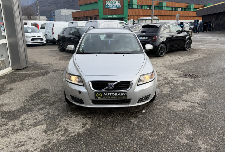Volvo V50 1.6 D 110 Momentum - distribution neuve