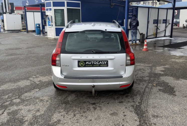 Volvo V50 1.6 D 110 Momentum - distribution neuve