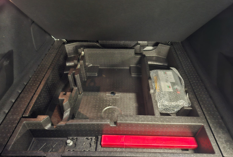 Peugeot 308 SW 1.2 130 EAT8 ALLURE PACK + SIEGES CHAUFFANTS + FULL LED GTIE 12 MOIS