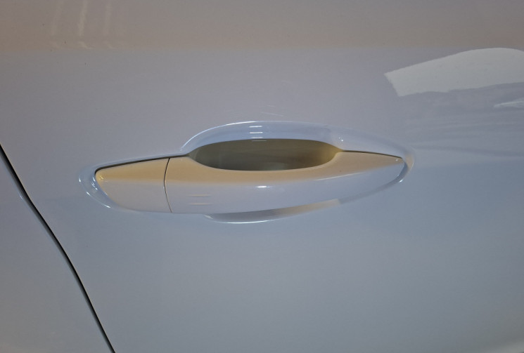 Peugeot 308 SW 1.2 THP 130 EAT8 ALLURE PACK + SIEGES CHAUFFANTS + FULL LED GTIE 12 MOIS