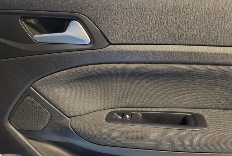 Peugeot 308 SW 1.2 130 EAT8 ALLURE PACK + SIEGES CHAUFFANTS + FULL LED GTIE 12 MOIS