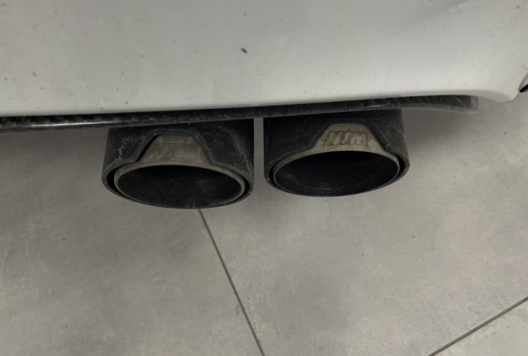 BMW M4 COUPE F82 sotire carbon / 431 ch / ENTRETIEN BMW