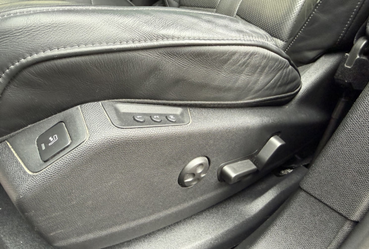 DS DS 7 Crossback 2.0 Blue HDi S&S 180 cv Boîte auto OPÉRA GRAND CHIC