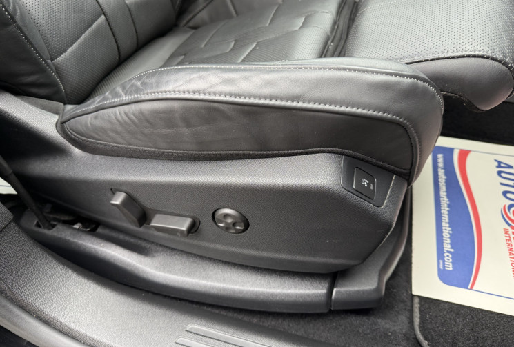 DS DS 7 Crossback 2.0 Blue HDi S&S 180 cv Boîte auto OPÉRA GRAND CHIC