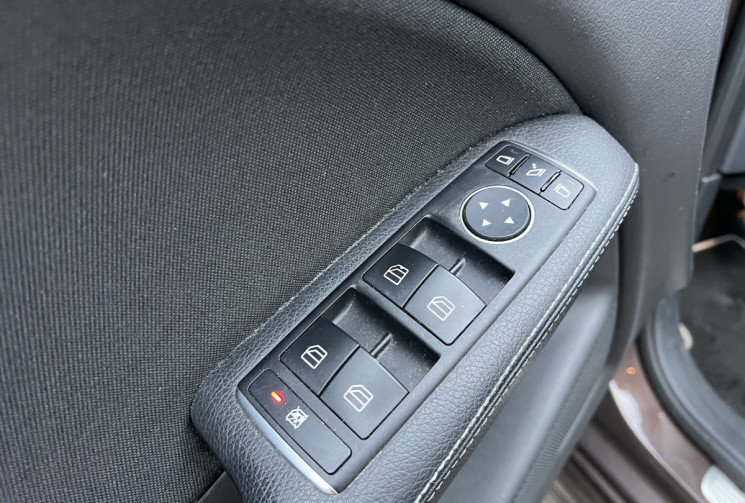 Mercedes Classe B Phase 2 180 CDi 1.5 CDi 7G-DCT 110 cv Boîte auto