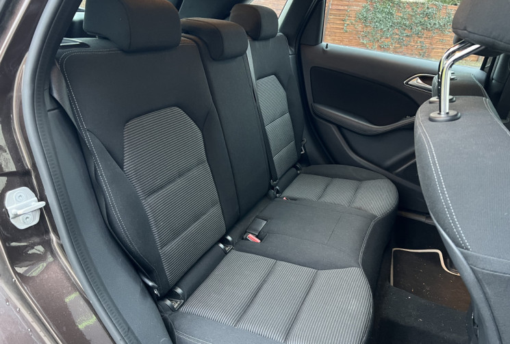 Mercedes Classe B Phase 2 180 CDi 1.5 CDi 7G-DCT 110 cv Boîte auto