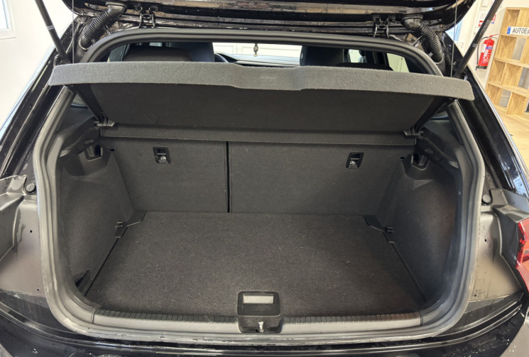 Volkswagen Polo PHASE 2 1.0 TSI DSG7 116 R LINE / 1ERE MAIN 