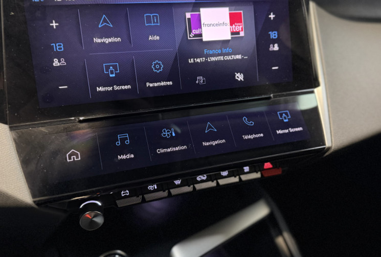 Peugeot 308 1,5 HDI 130 ALLURE PACK EAT8 - Entretien complet Peugeot