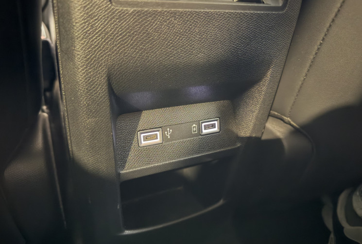 Peugeot 308 1,5 HDI 130 ALLURE PACK EAT8 - Entretien complet Peugeot