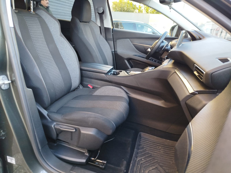 Peugeot 5008 II 1.5 BlueHDi ACTIVE S&S 130 cv