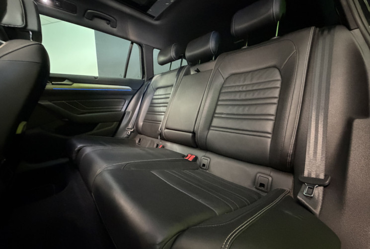 Volkswagen Passat 2.0 TDI 150 CV R-LINE 