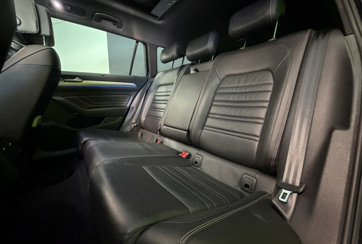 Volkswagen Passat R-LINE 2.0 TDI 150 CV