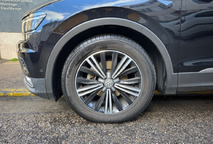 Volkswagen Tiguan II 1.4 TSI DSG6 150 cv CARAT origine France 3em main / virtual / toit ouvrant / 