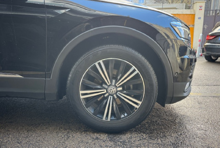 Volkswagen Tiguan II 1.4 TSI DSG6 150 cv CARAT origine France 3em main / virtual / toit ouvrant / 