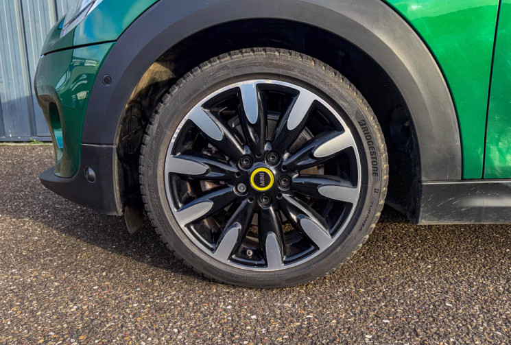 Mini Mini SE 184 CV F56 LCI 94 AH eDrive Harman K Toit Ouvrant Aff Tete Haute Cuir