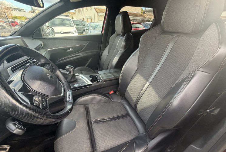 Peugeot 3008 2.0 BlueHDi / 150 ch / GT Line