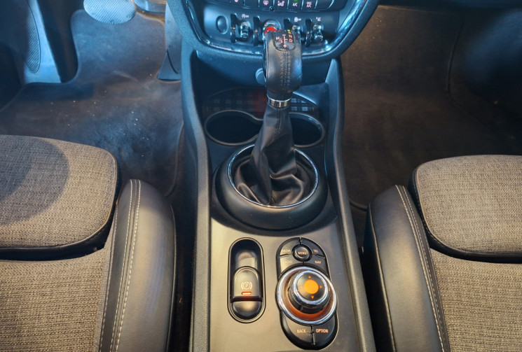 Mini Clubman COOPER HILD PARK D 2.0 d 16V 150  TOIT OUVRANT SIEGE SEMI-CUIR GTIE 6MOIS