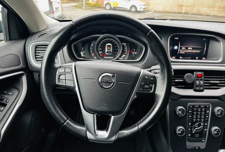 Volvo V40 D2 120ch Momemtum