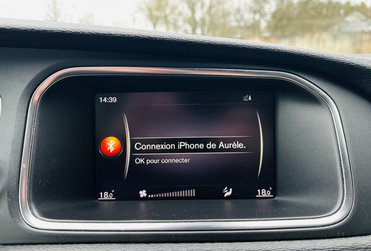 Volvo V40 D2 120ch Momemtum