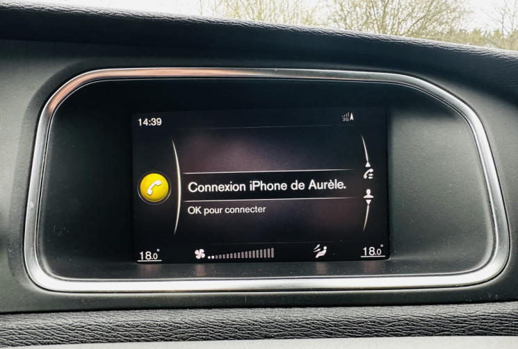 Volvo V40 D2 120ch Momemtum