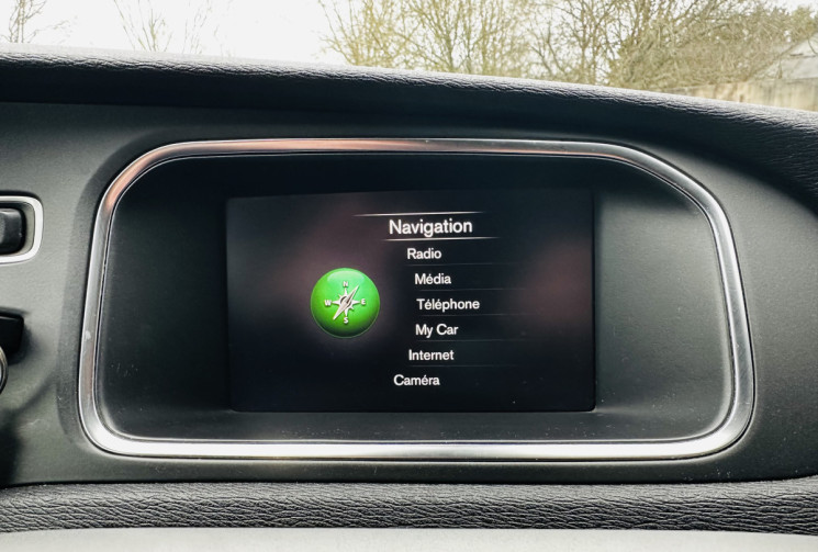 Volvo V40 D2 120ch Momemtum