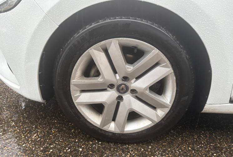 Renault Clio E-TECH 1.6 i 140 ch Hybride 