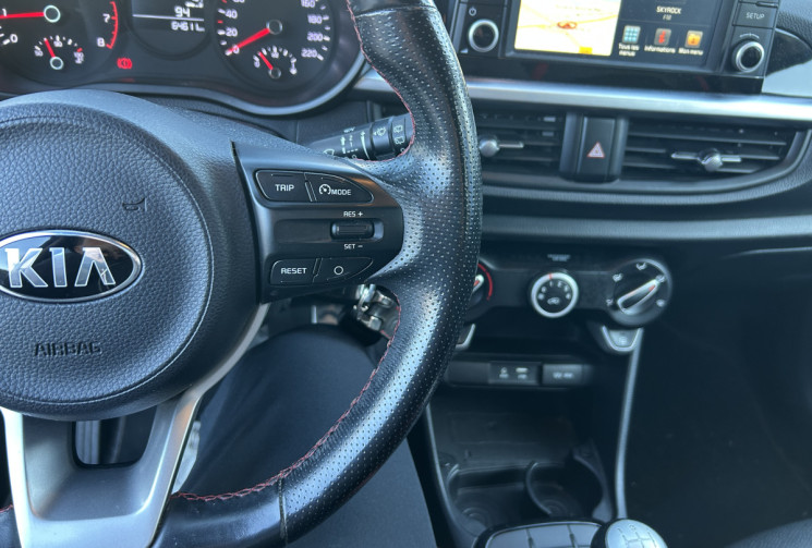 Kia Picanto III (2) 1.0 DPI 67 Ch GT LINE * 1ER MAIN * ENTRETIEN KIA * CARPLAY * CAMERA