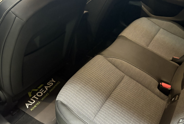 Renault Clio V 1.0 TCE 90 Lutecia 