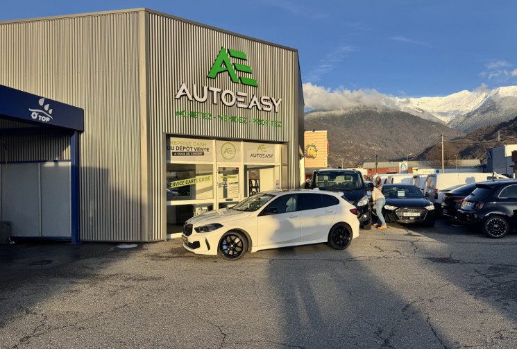 BMW Série 1 M135iA XDrive 306 - toit panoramique