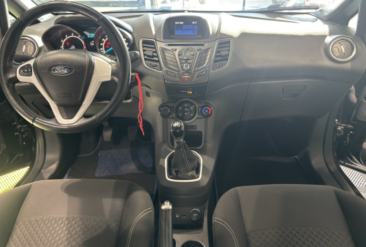 Ford Fiesta FORD FIESTA 1.25 60CV  CLIM - COMMANDE VOLANT - DISTRIBUTION OK