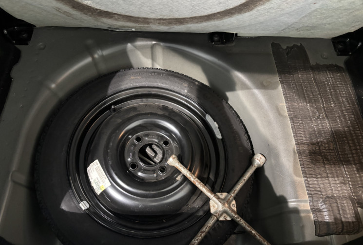 Ford Fiesta FORD FIESTA 1.25 60CV  CLIM - COMMANDE VOLANT - DISTRIBUTION OK