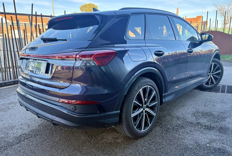 Audi Q4 40 E-Tron 204cv SLine S-Line / 2023 / 14000km / Etron / 100% électrique 
