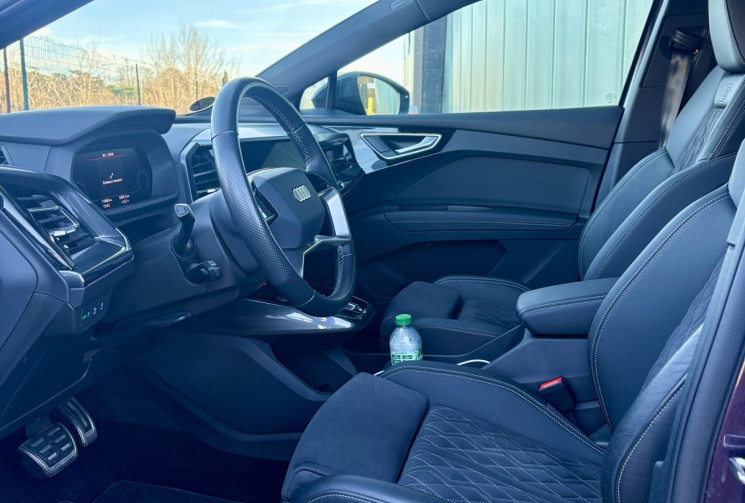 Audi Q4 40 E-Tron 204cv SLine S-Line / 2023 / 13000km / Etron / 100% électrique 