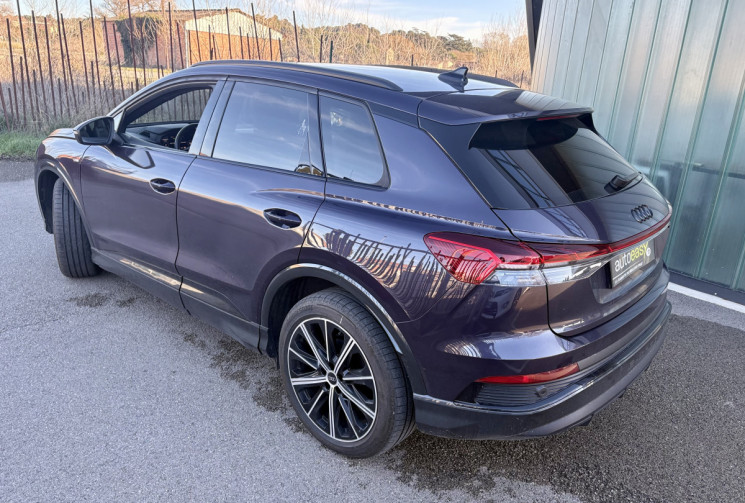 Audi Q4 40 E-Tron 204cv SLine S-Line / 2023 / 14000km / Etron / 100% électrique 