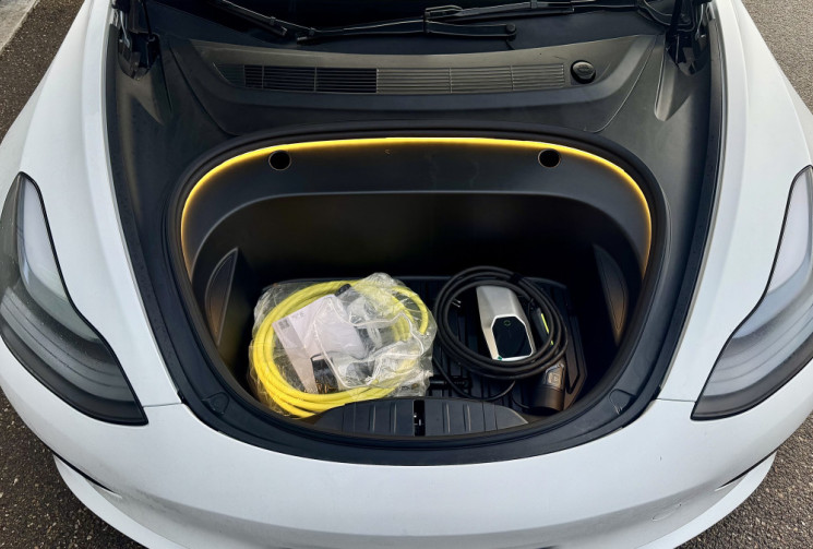 Tesla Model 3 Propulsion MY22 60kWh AMD Ryzen Matrix Pack Hiver SR+