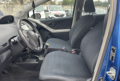 Toyota Yaris 1.4 / 90 CH 