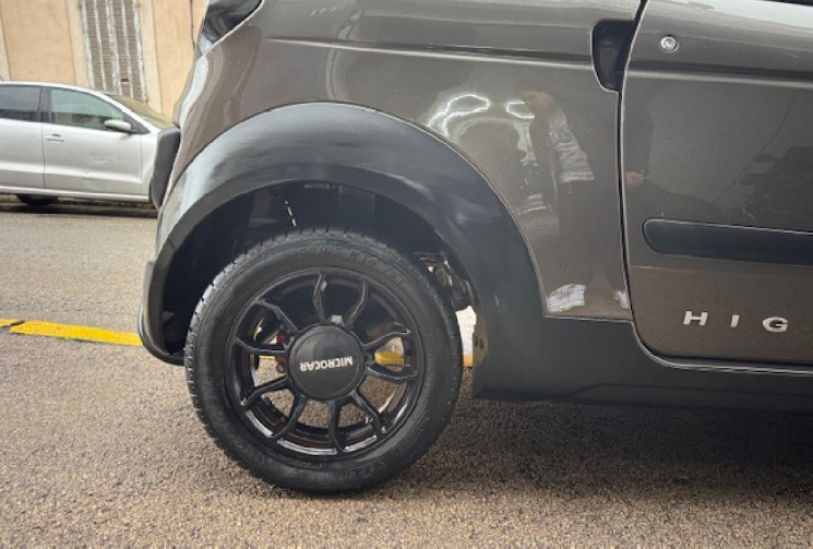 Microcar M.GO HIGHLAND origine France / pack multimedia / camera de recul / 