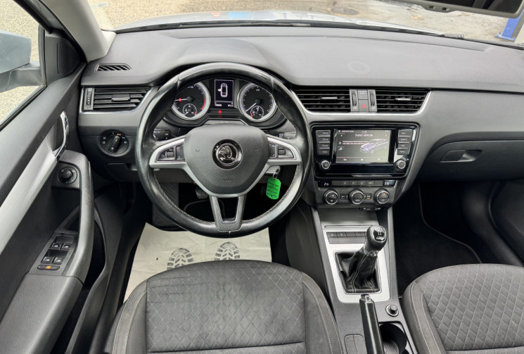 Skoda Octavia Combi 1.6 TDI 110 tour de France 