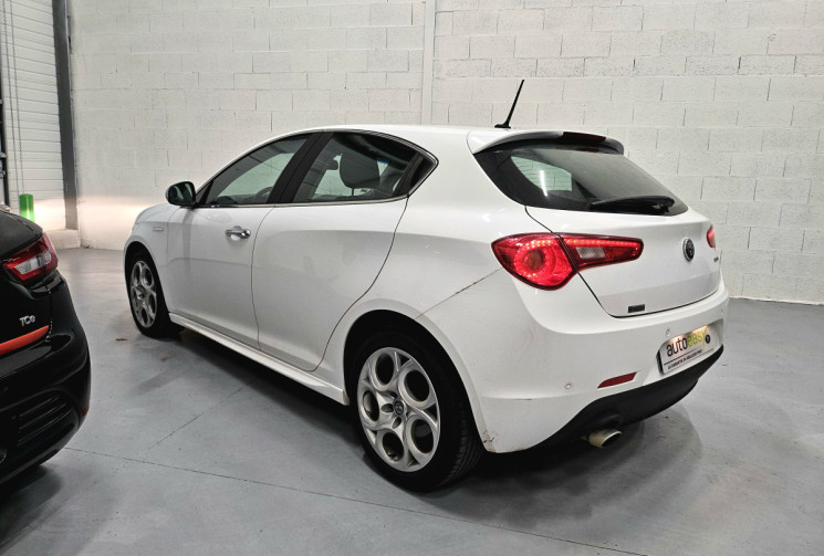 Alfa Romeo GIULIETTA  1.6 JTDM 120 cv Lusso