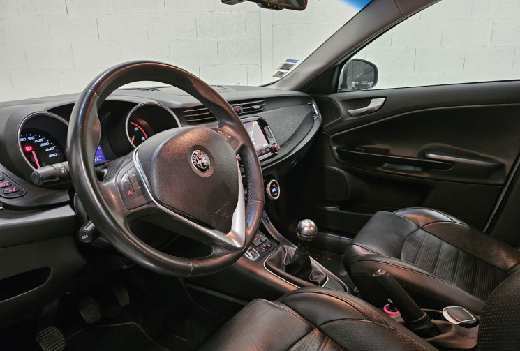 Alfa Romeo GIULIETTA  1.6 JTDM 120 cv Lusso