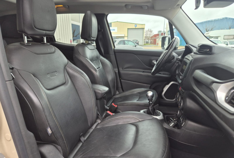 Jeep Renegade 2.0 CRD 16V 4WD S&S 140 cv * TOIT PANNORAMIQUE OUVRANT * ATTELAGE 