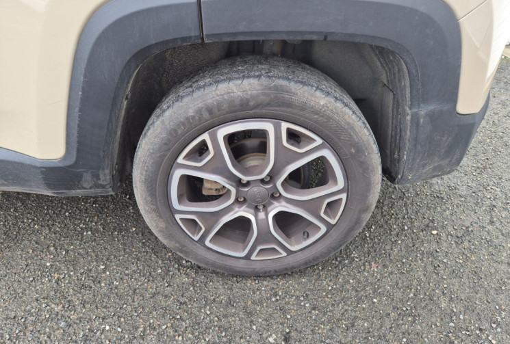 Jeep Renegade 2.0 CRD 16V 4WD S&S 140 cv * TOIT PANNORAMIQUE OUVRANT * ATTELAGE 