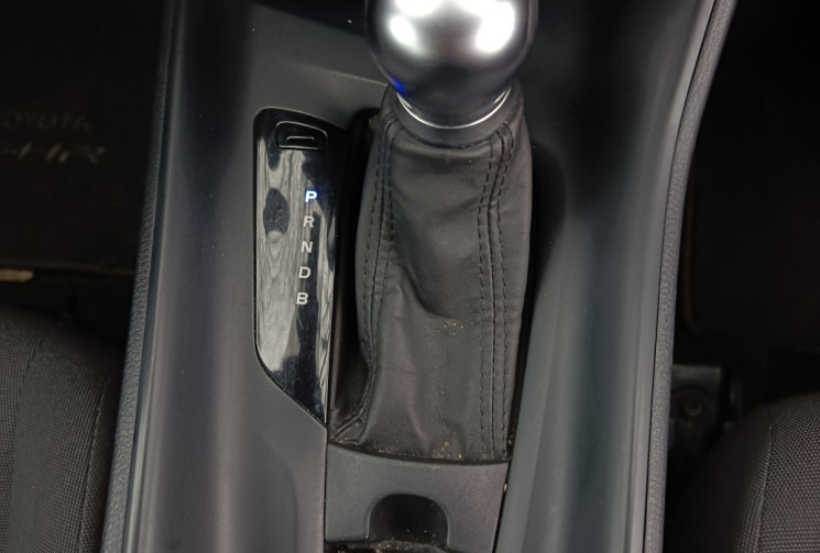 Toyota C-HR 1.8 VVT-I 16V DYNAMIC BUSINESS 122