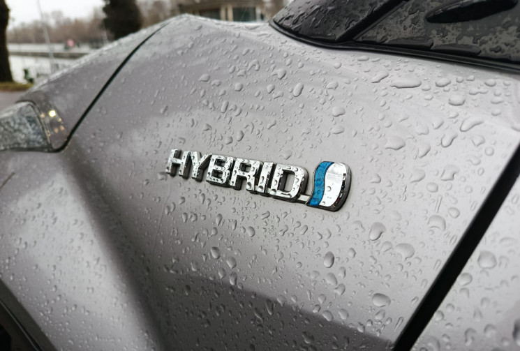 Toyota C-HR 1.8 VVT-I 16V DYNAMIC BUSINESS 122