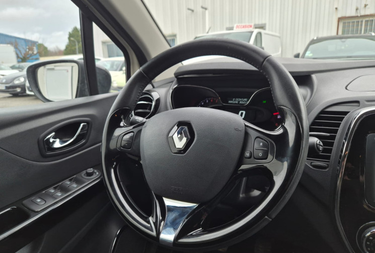 Renault Captur RENAULT CAPTUR TCE 90 LIMITED * CARNET COMPLET  
