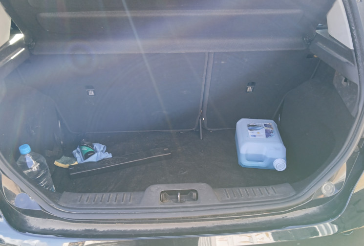 Ford Fiesta VI Phase 2 3 portes 1.25 i 16V EDITION 