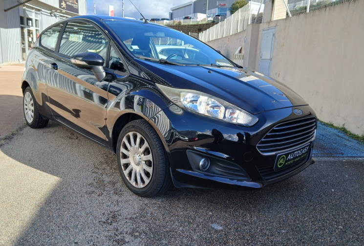 Ford Fiesta VI Phase 2 3 portes 1.25 i 16V EDITION 