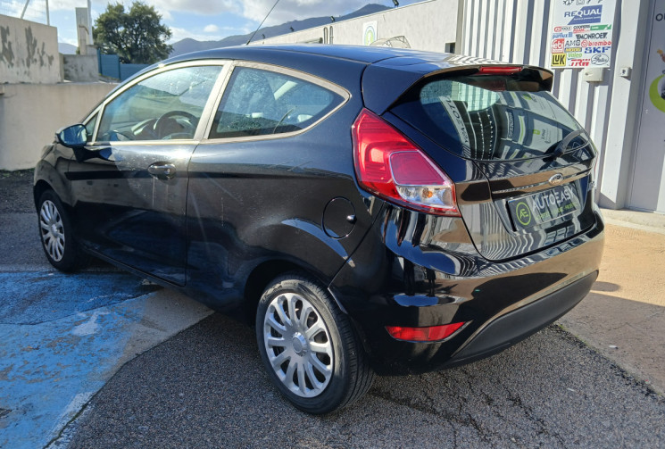 Ford Fiesta VI Phase 2 3 portes 1.25 i 16V EDITION 