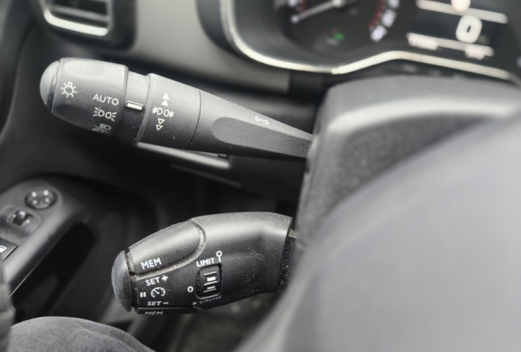 Citroën C5 Aircross PureTech 130ch S&S Live *TRES BON ETAT * ENTRETIEN COMPLET * DISTRIBUTION OK *